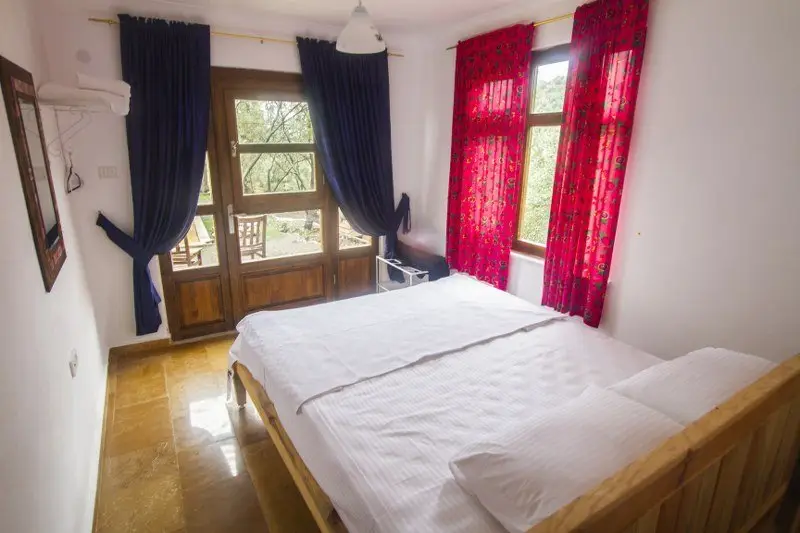 Эдремит: Yiva Otel Kazdağları