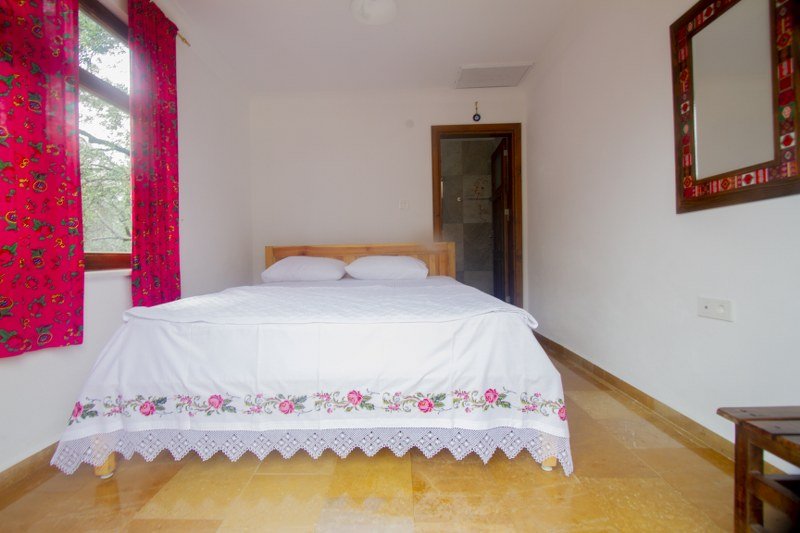 Эдремит: Yiva Otel Kazdağları
