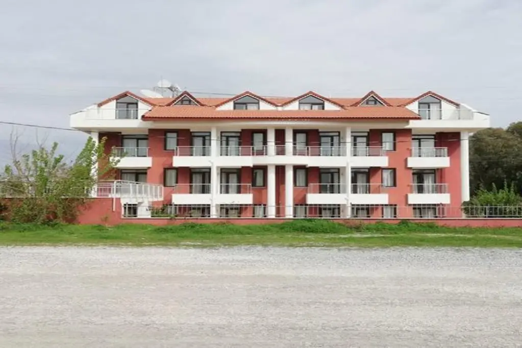 Carna Garden Hotel — фото 1