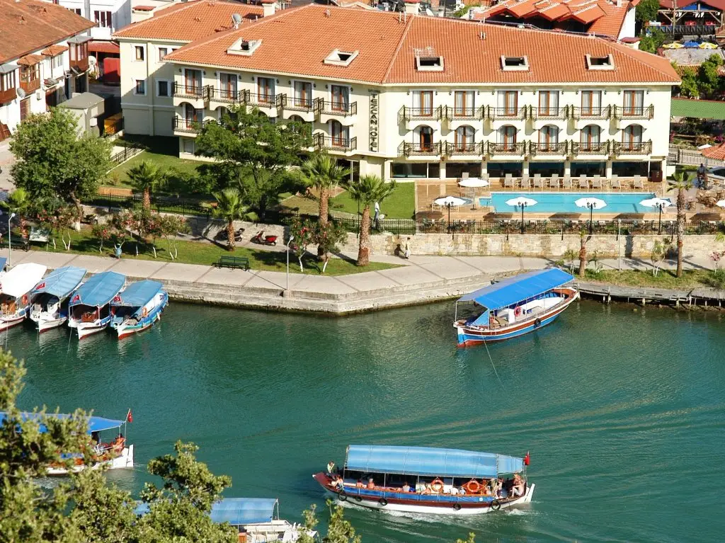Dalyan Tezcan Hotel — фото 1