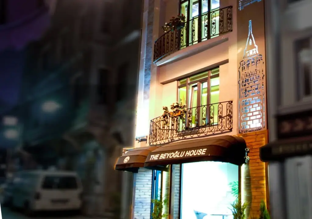 Стамбул: The Beyoglu House