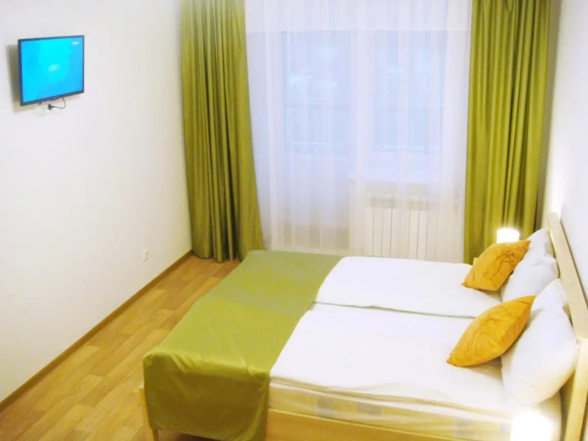 Йошкар-Ола: Mira Apartment