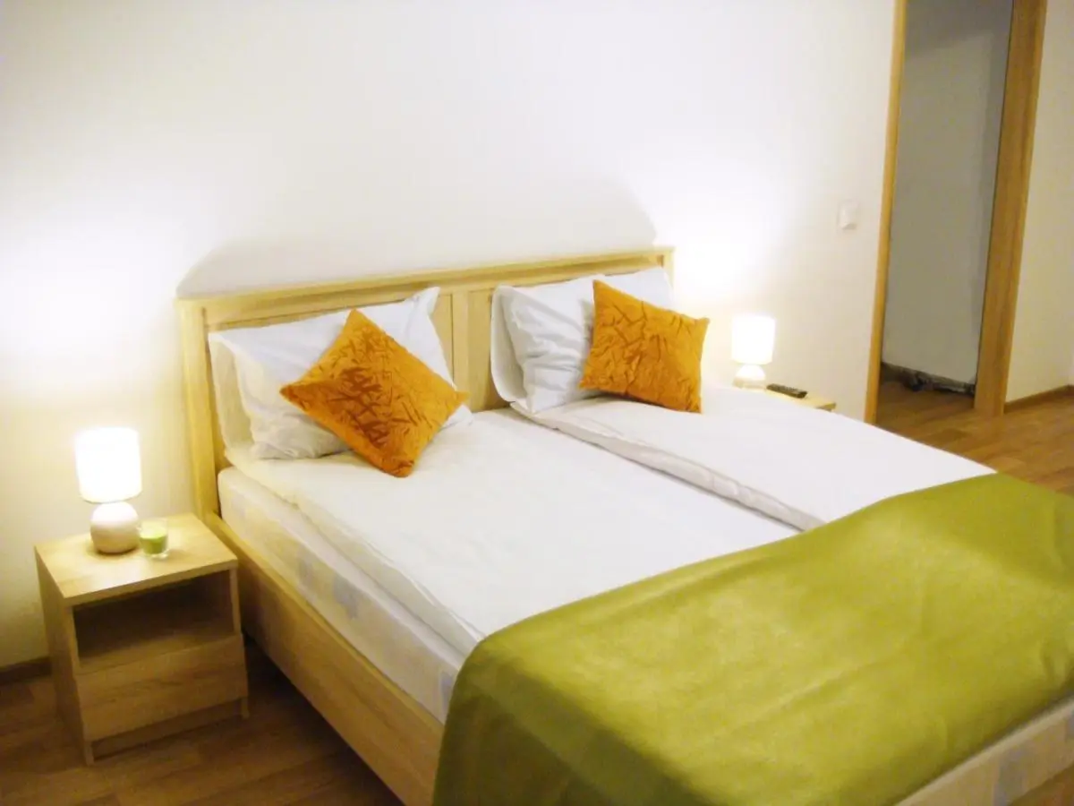 Йошкар-Ола: Mira Apartment