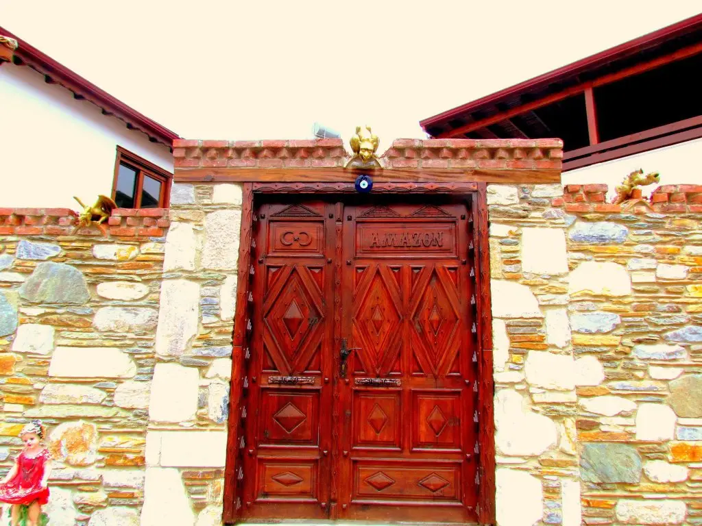 Amazon Petite Palace — фото 1