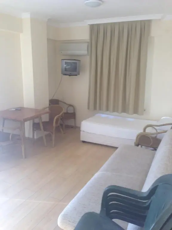 Чешме: Zeytin Apart Otel