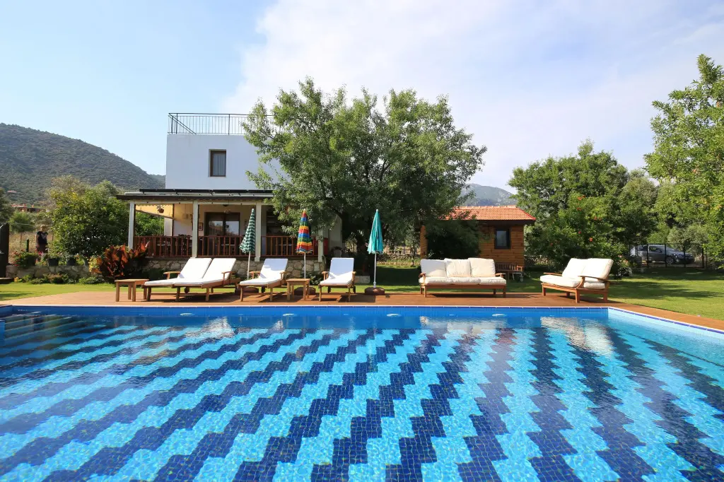 Датча: Bal Badem Bungalov