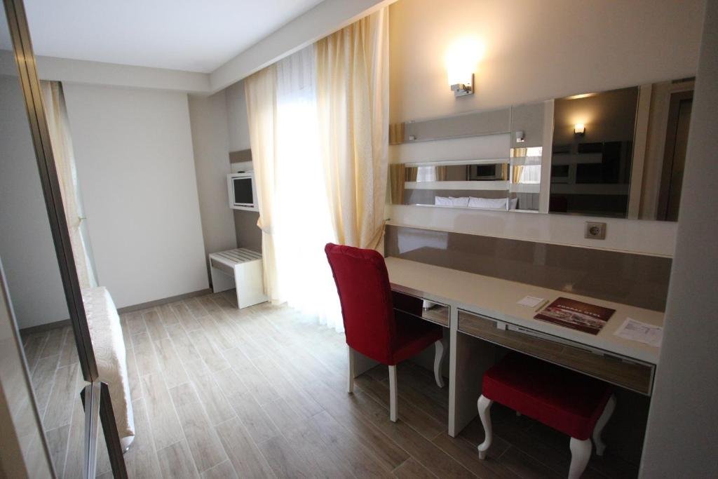 Мерсин: Tarsus Zorbaz Hotel