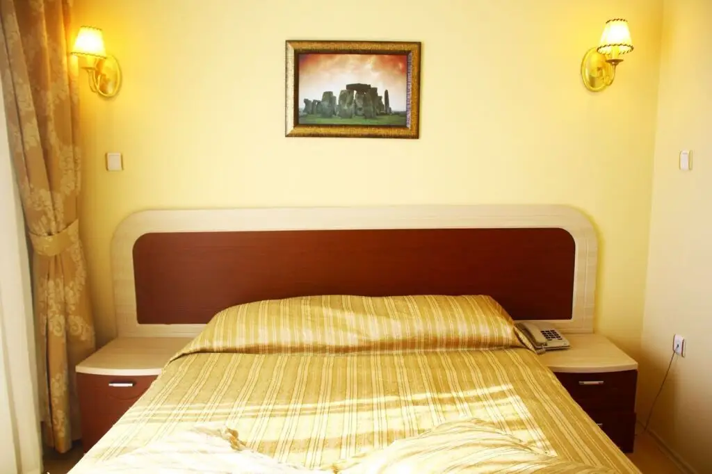 Айвалык: Isik Otel