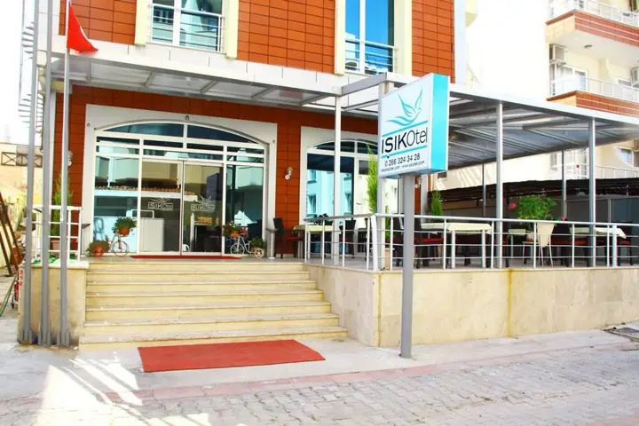 Айвалык: Isik Otel