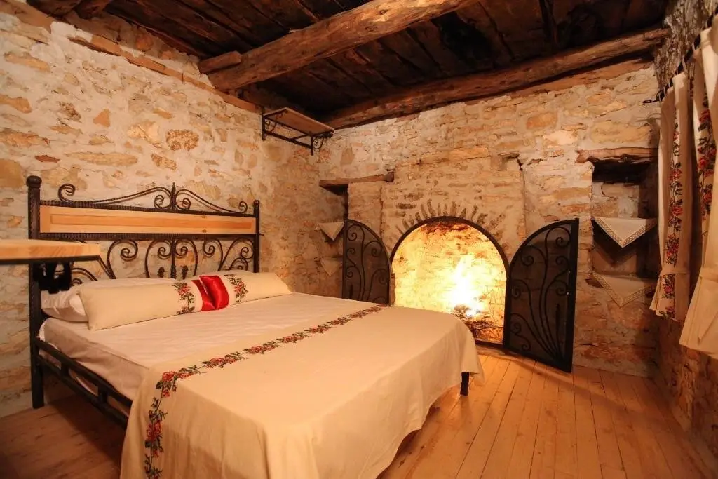 Термессос: Pure Life Village