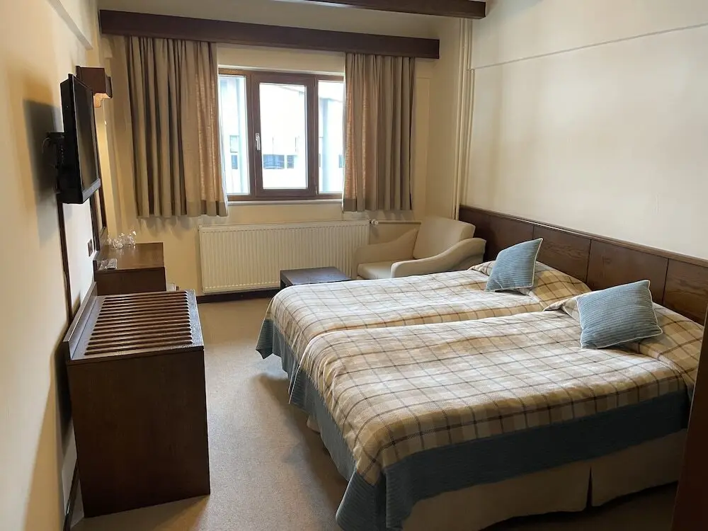 Османгази: Beceren Otel
