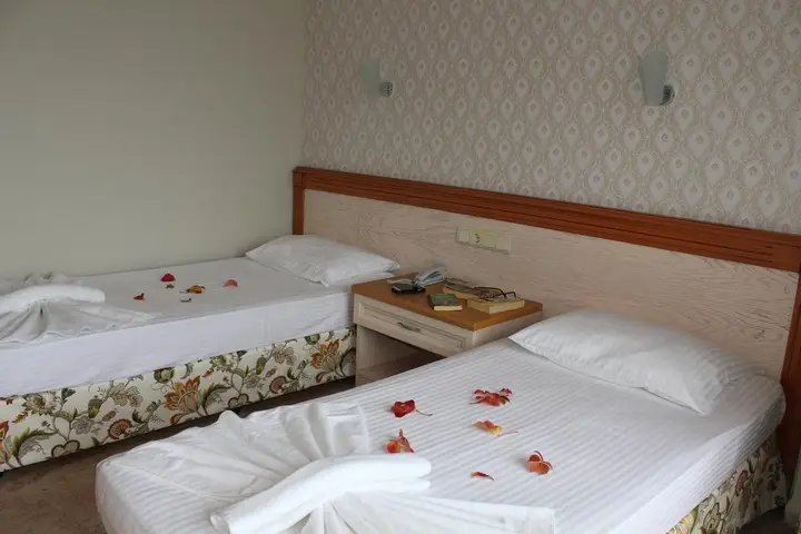 Мармарис: Kontes Beach Hotel