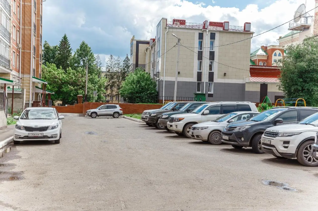 Йошкар-Ола: 2-к квартира, 75 м², 2эт.