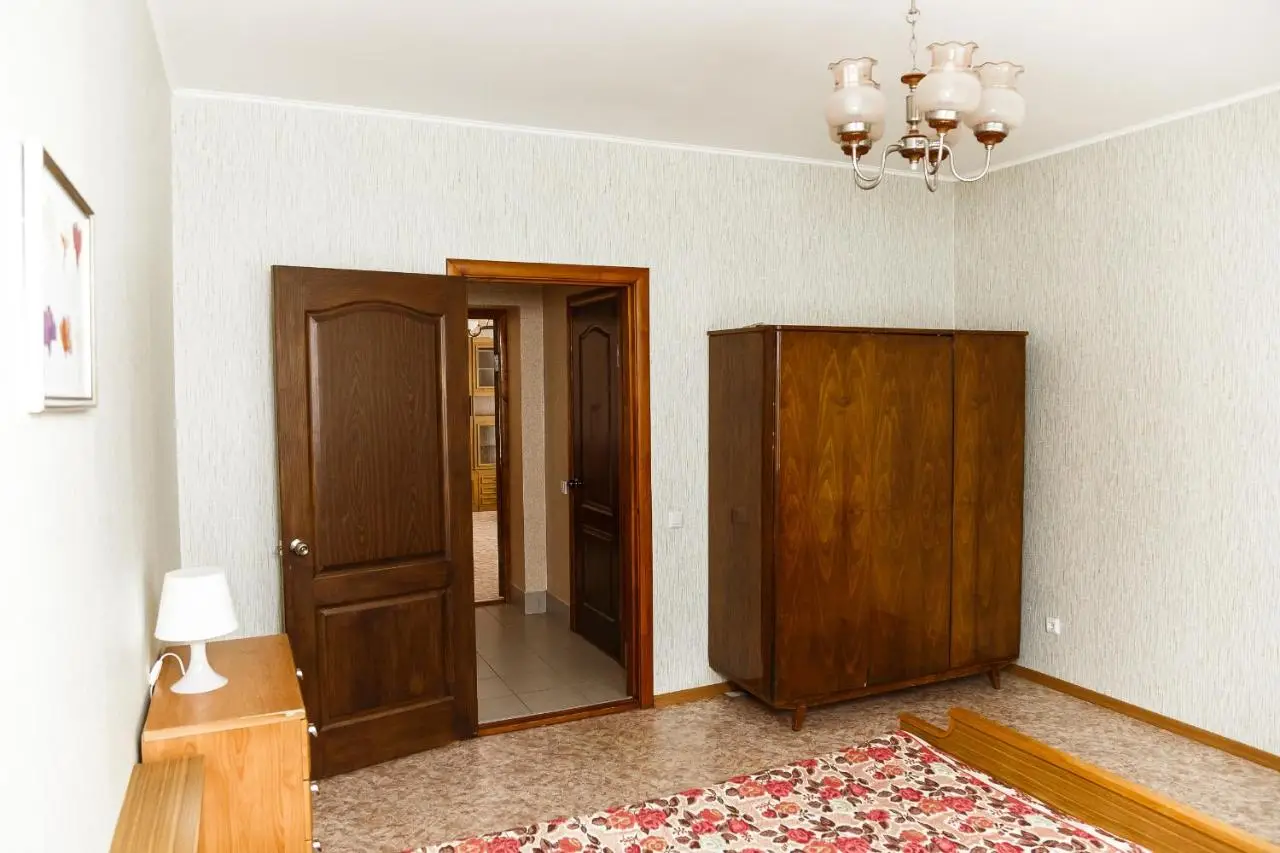 Йошкар-Ола: 2-к квартира, 75 м², 2эт.