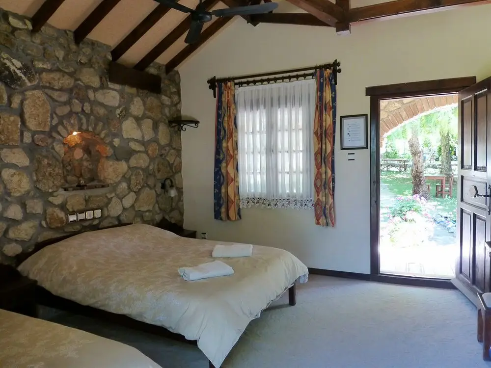 Якакой: Mountain Lodge