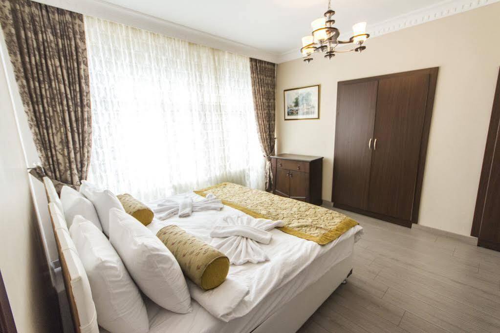 Стамбул: Yasar Apartment