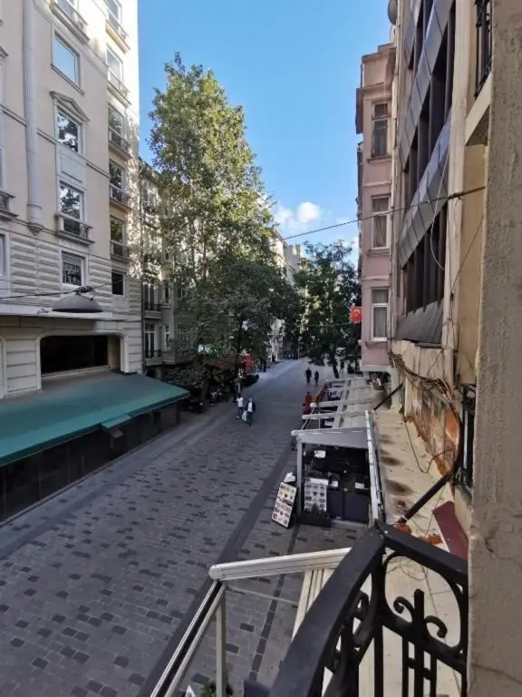 Стамбул: Апартаменты Cozy and Stylish 2br