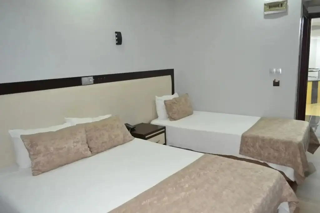 Адана: Adana Kucuksaat Hotel