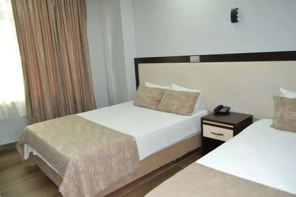 Адана: Adana Kucuksaat Hotel