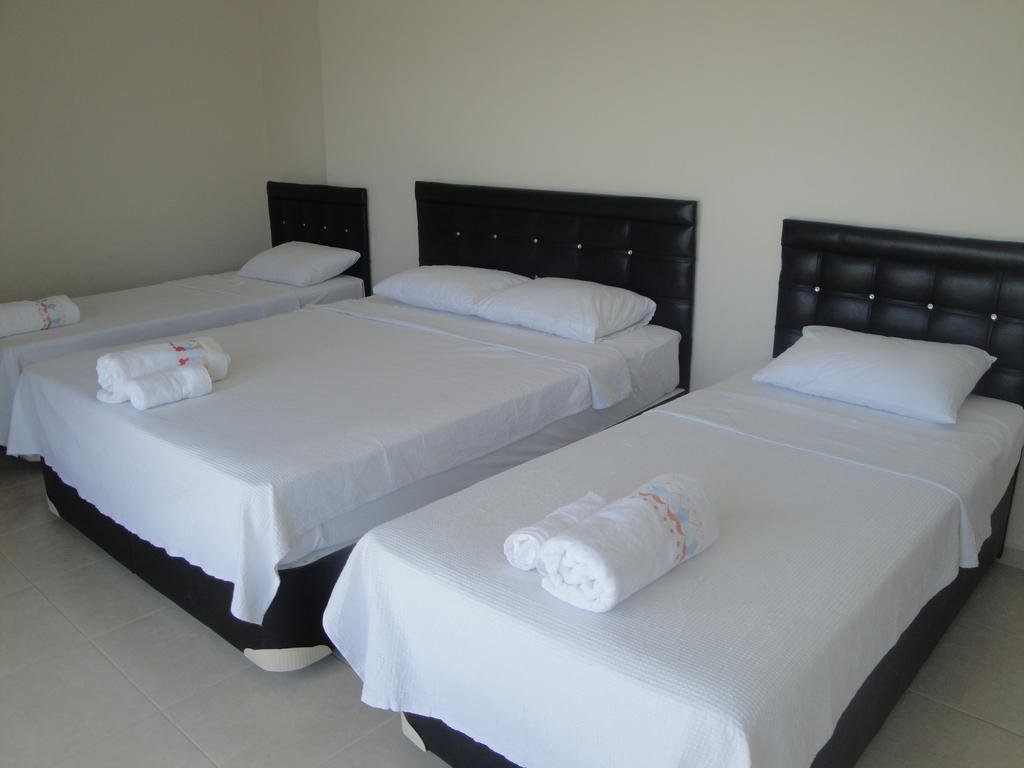 Buyukeceli: Hotel Dudum