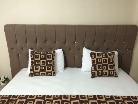 Black Bird Suite Hotel — фото 1