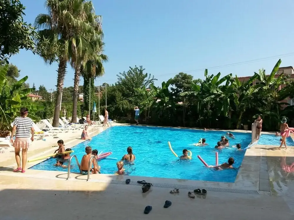 Чамьюва: Oranj Ranch Hotel