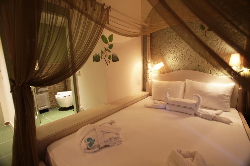Чешме: Igdeli Han Hotel