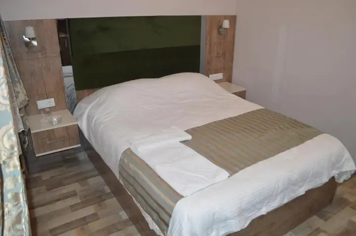 Ыгдыр: Alkış Otel