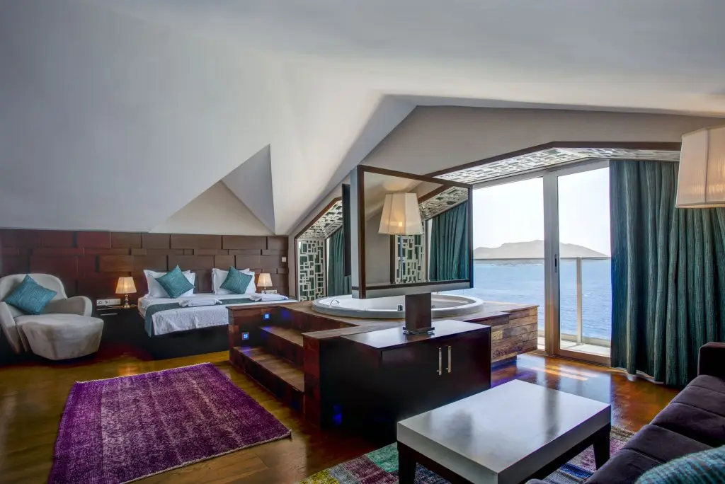 Каш: Seaview Hotel