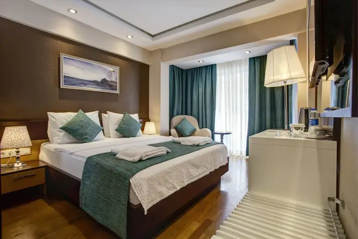 Каш: Seaview Hotel