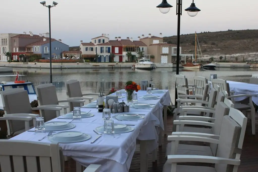 Чешме: Port Villa Deniz