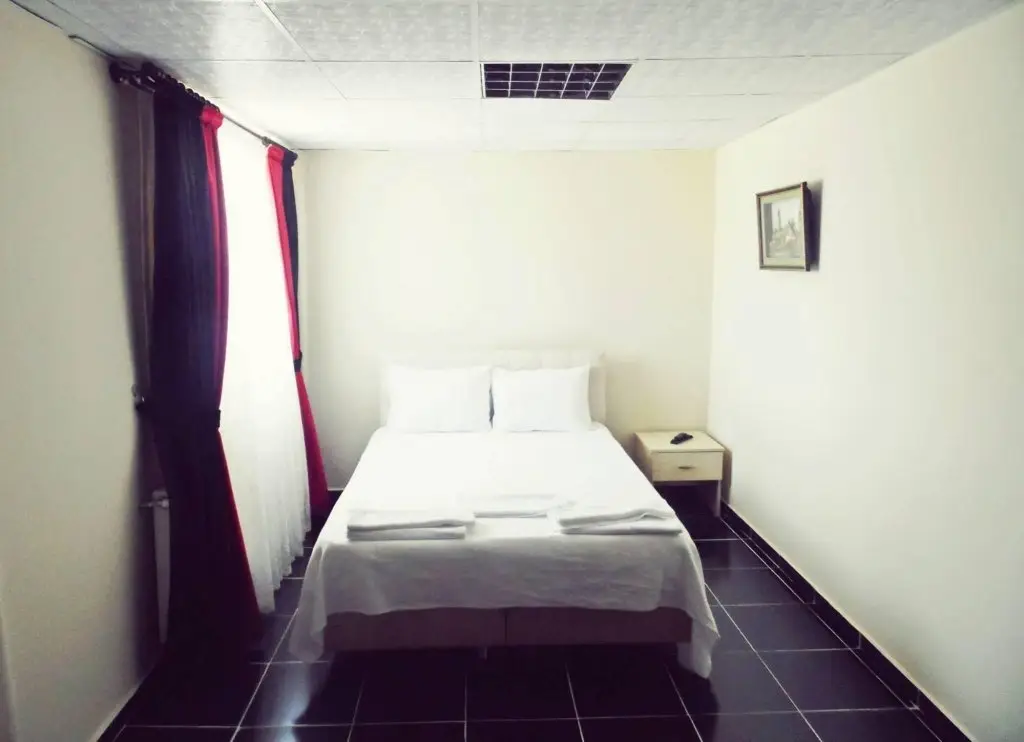 Гёльджюк: Saral Hotel