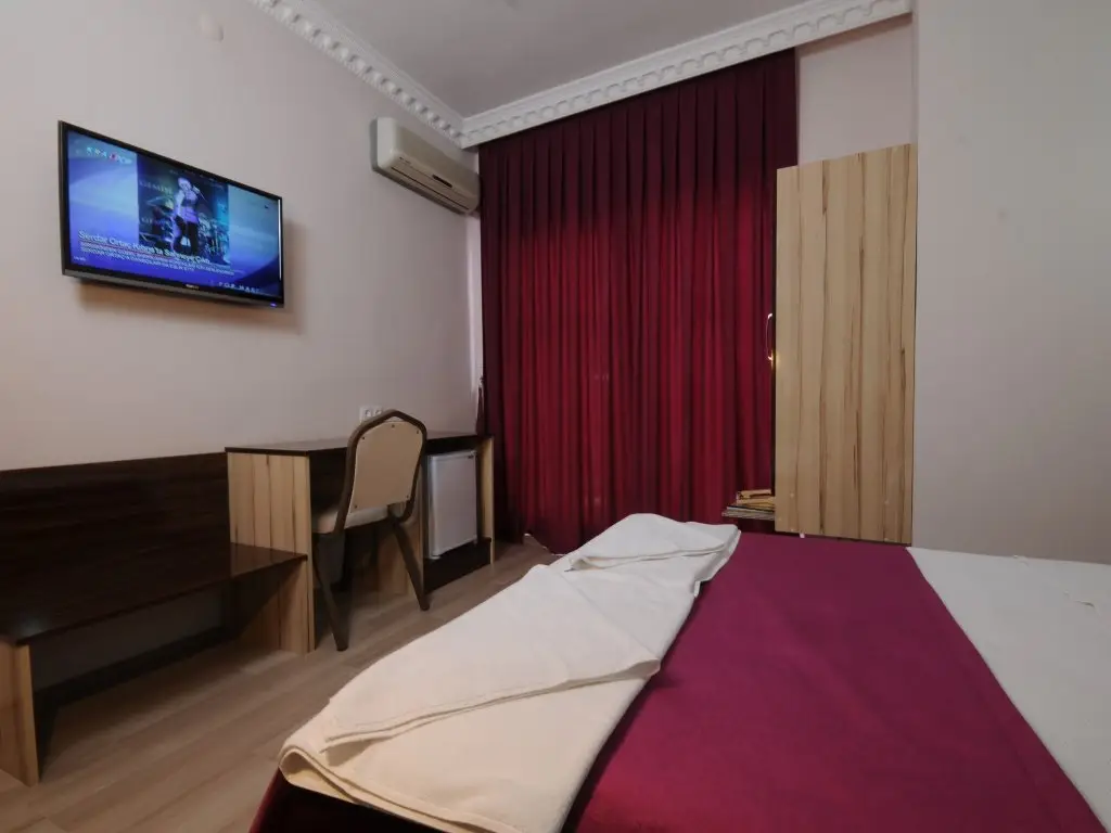 Rosy Hotel — фото 1