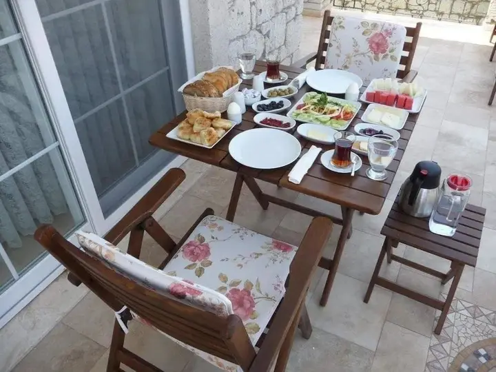 Чешме: Yelken Konak Alacati
