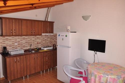 Датча: Apartment Iskandil