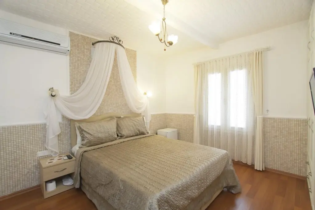 Чешме: Nano Hotel