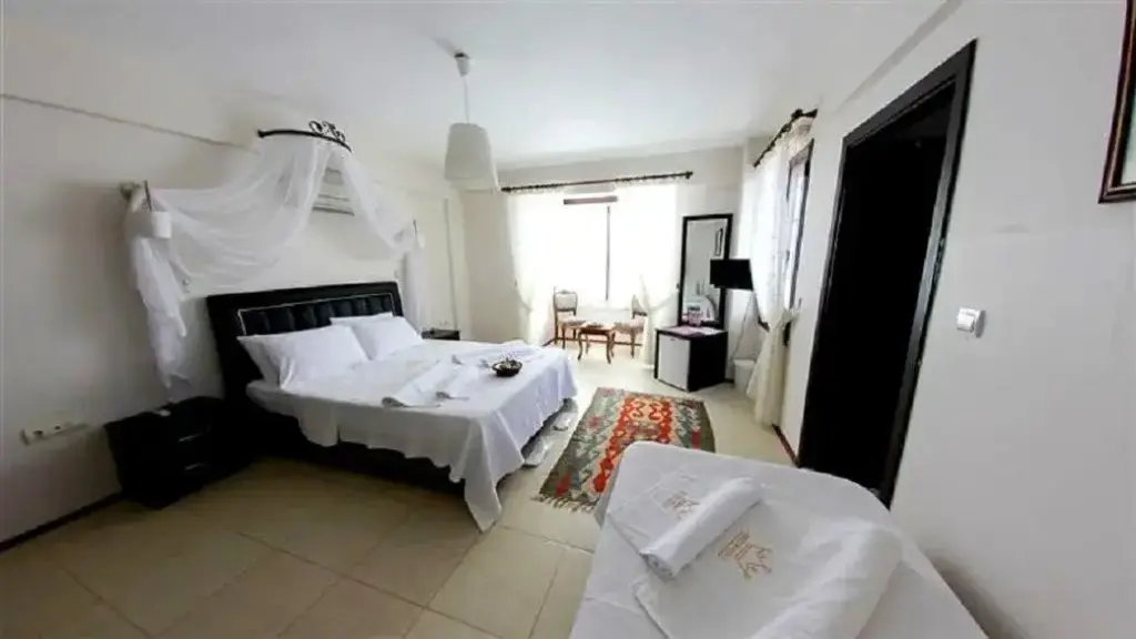 Чешме: Nano Hotel