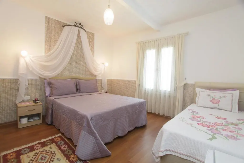 Чешме: Nano Hotel
