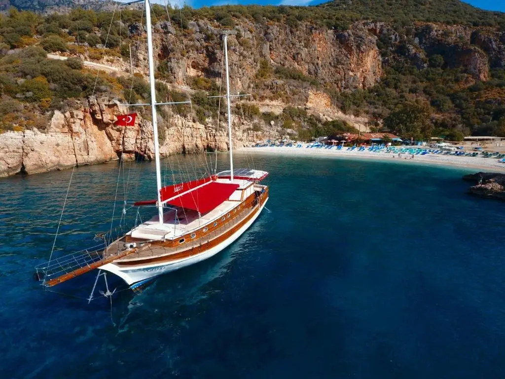 Каш: Blue Cruise