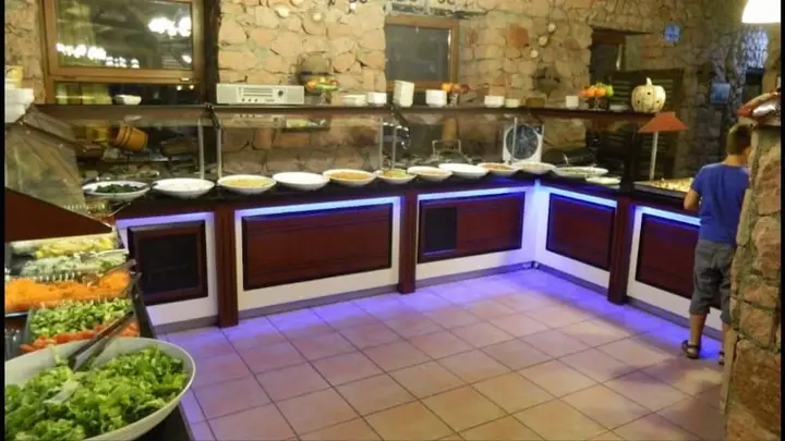 Эдремит: Beykonagi Hotel
