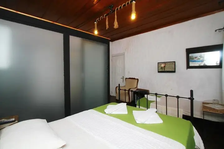 Чешме: Lamen Otel