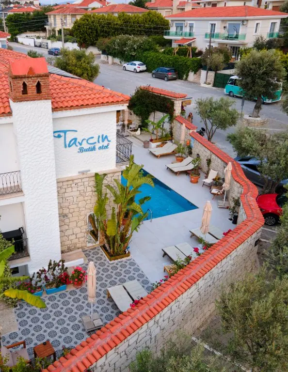 Чешме: Tarcin Alacati Otel - Adults Only