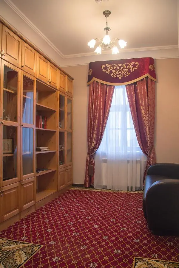 Истра: Отель Западная