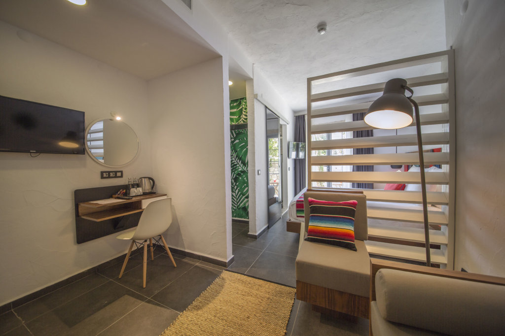 Чешме: Hay Hotel - Adult Only