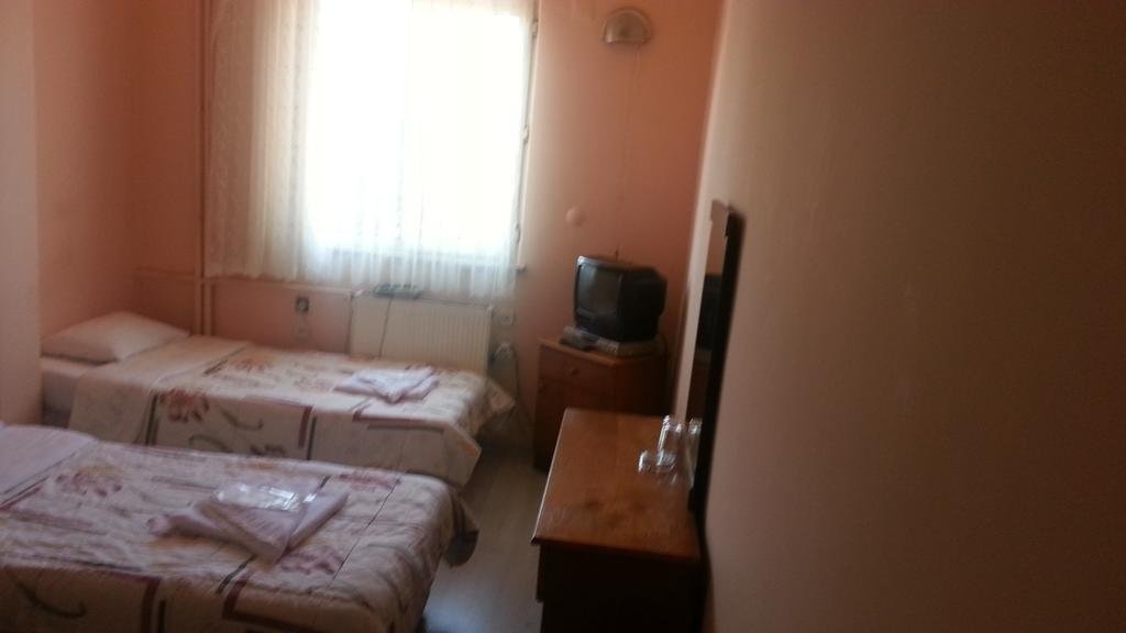 Тюркели: Saymoz Hotel