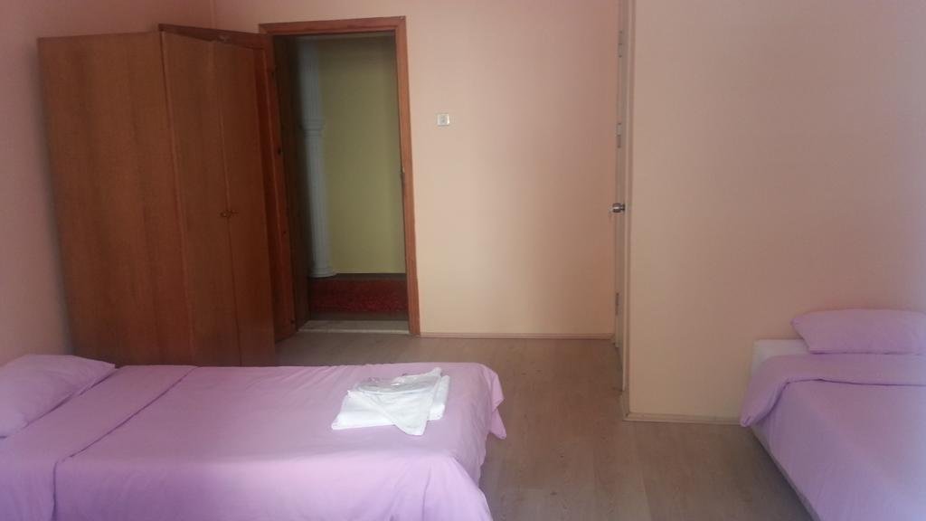 Тюркели: Saymoz Hotel