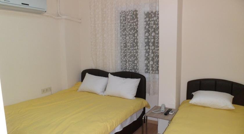 Измир: Hotel Resat