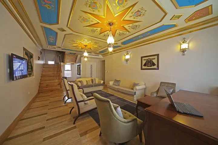 Стамбул: Azade Premier