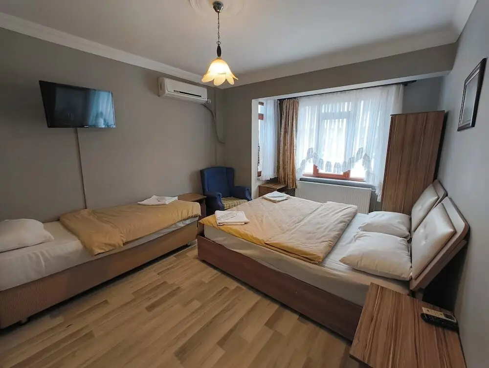 Эдирне: Taç Home
