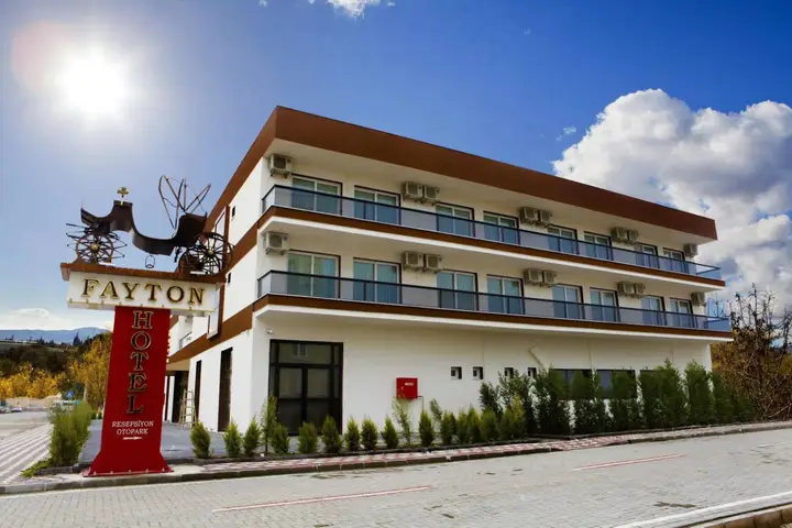 Акхисар: Fayton Hotel